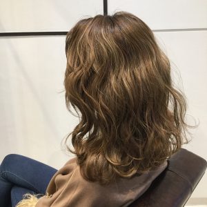 ワンレン重めロングヘア スタイリング例 大塚ヘアサロン