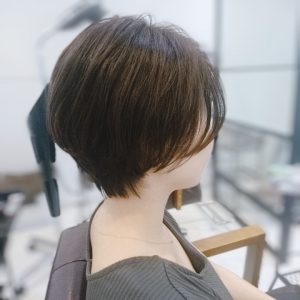 フォルムカットで作るハンサムショート